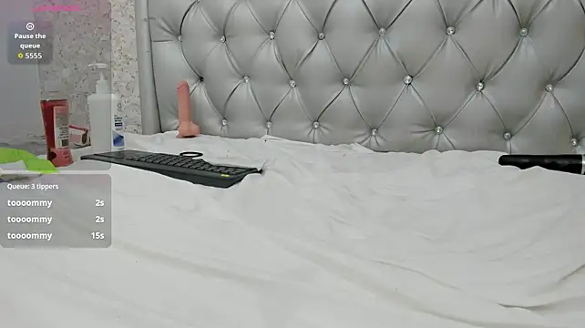 Chat +18 de aylin_parker16 ao vivo