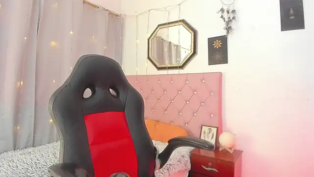 AishaAmin_'s Live XXX Chat