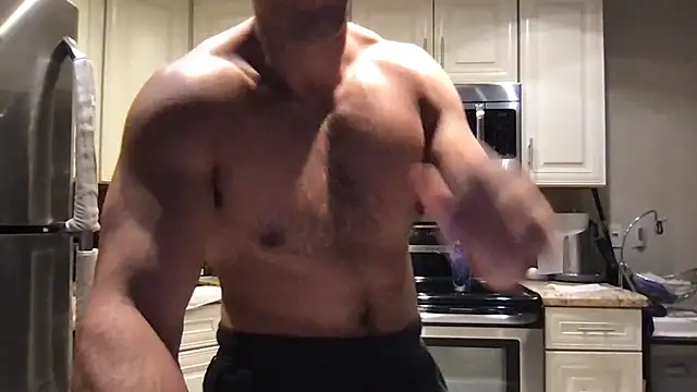 BigGuyMusclen Live XXX chat