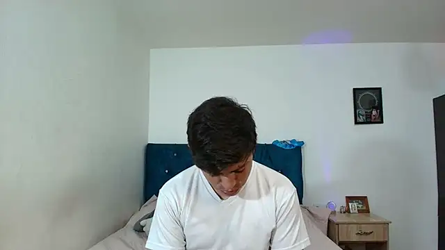 Naughty_Nights_Liveのウェブカメラショー