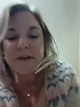 SwedishJennifer's Live XXX Chat