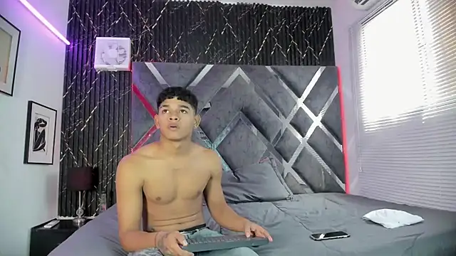 Chat XXX ao vivo de nova_mitchell7