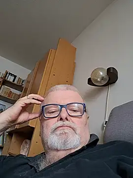 petvarad's Live XXX Chat