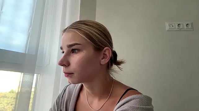 XXX chat uživo modela PickmeGirl