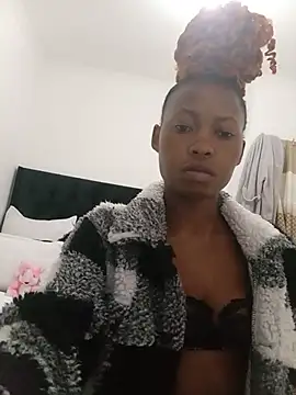 Sweethoneypot25's Live XXX Chat