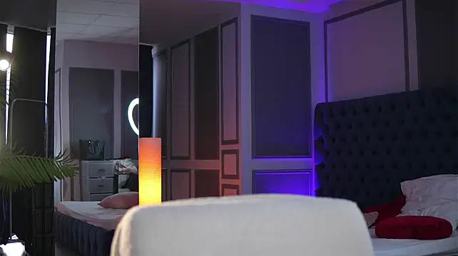 MissMeganMoon's Live XXX Chat
