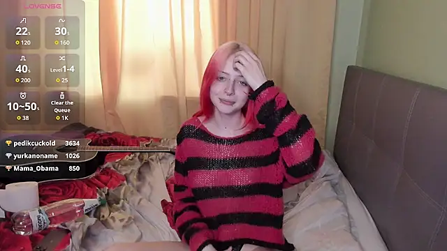 PetiteLia_'s Live XXX Chat