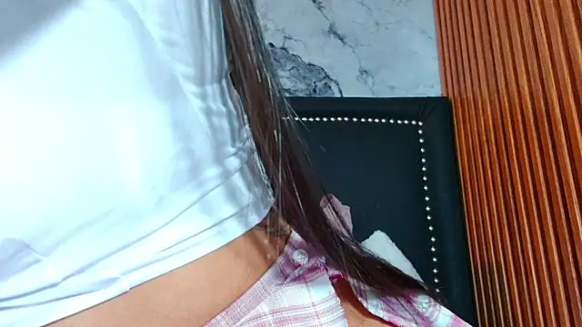 Chatroom XXX en direct de lizza_oss