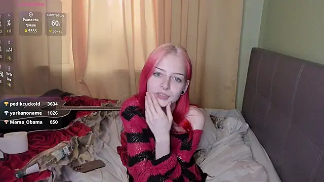 PetiteLia_'s Live XXX Chat