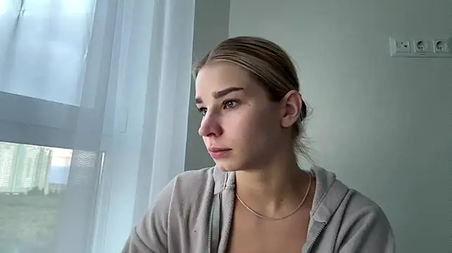 XXX chat uživo modela PickmeGirl