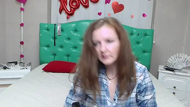 MeganPirs Adlı Modelin Canlı XXX Sohbeti