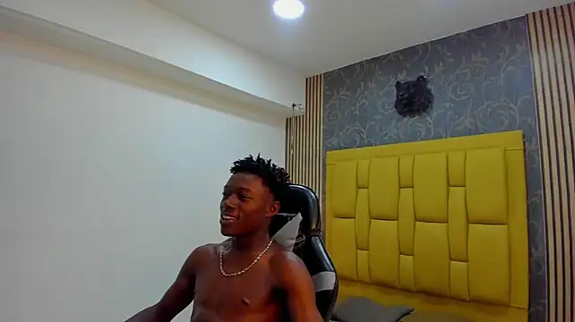 Chat +18 de chimi88 ao vivo