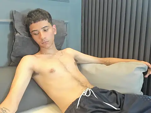 Chatroom XXX en direct de Mael_beischel