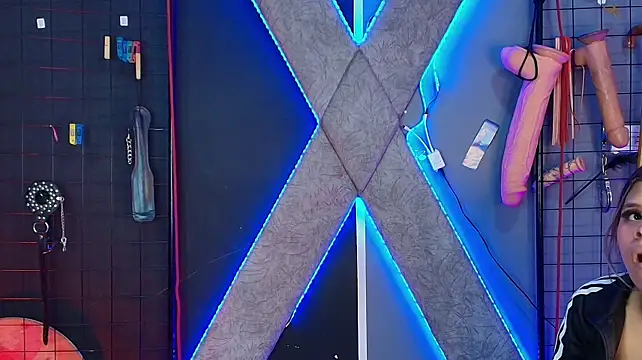 Morgan_aleja_bdsm live XXX chat