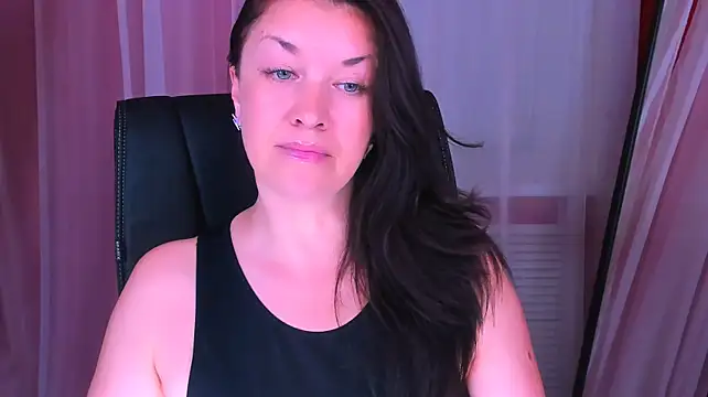 Chatroom XXX en direct de AnaMills