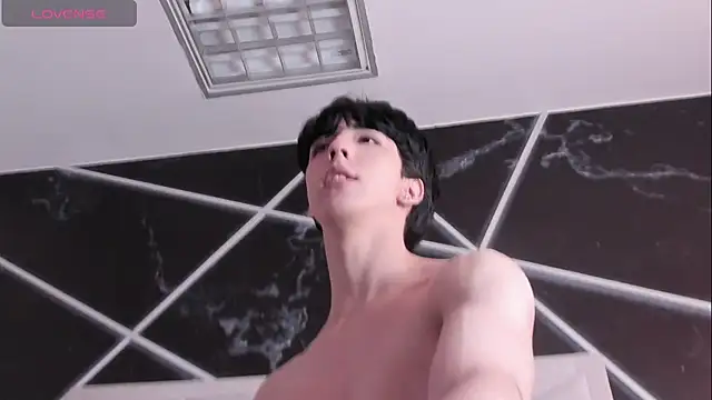 Chat XXX en directo de AerumChae