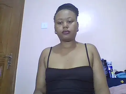 Chat XXX ao vivo de IvoryMuseElara