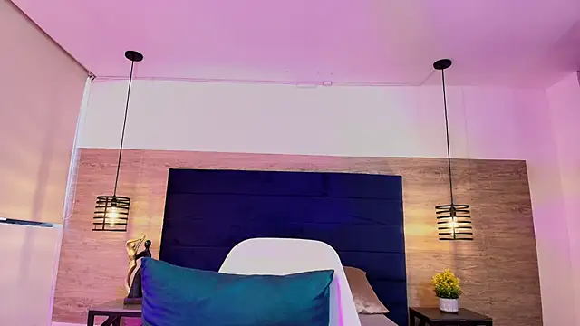 צ'אט XXX בשידור חי של Ellie-Alves