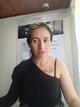 Chat XXX en directo de Valentina--1