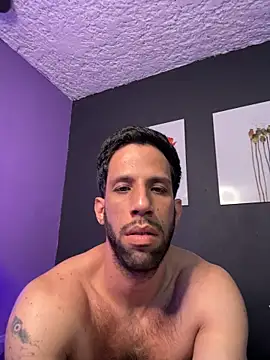 Chat XXX en directo de Karim_mansur