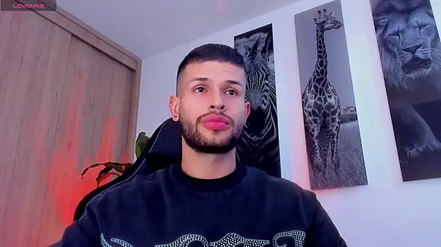 Santos_ramirez1 – Naživo XXX chat