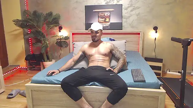 Chatroom XXX en direct de Tiberius_hunk