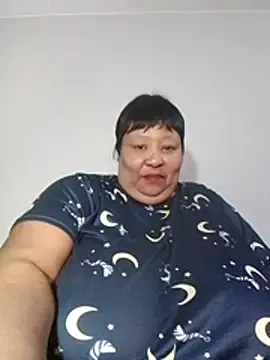 nancy111 XXX чат на живо
