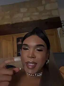 Chat +18 de biancaAngel ao vivo