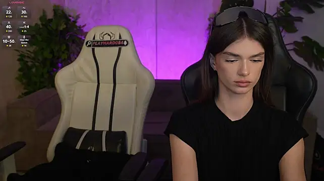 XXX chat uživo modela Selena_Glow