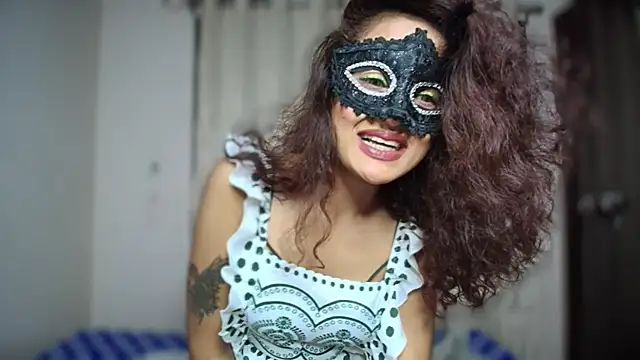 ScarletSeductive লাইভ XXX চ্যাট