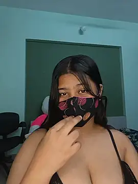 YOUR_GF_ – Naživo XXX chat