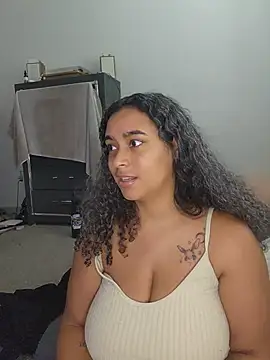 Chat XXX ao vivo de cinnaminnie