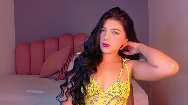 Chatroom XXX en direct de MiiaaVelvett__