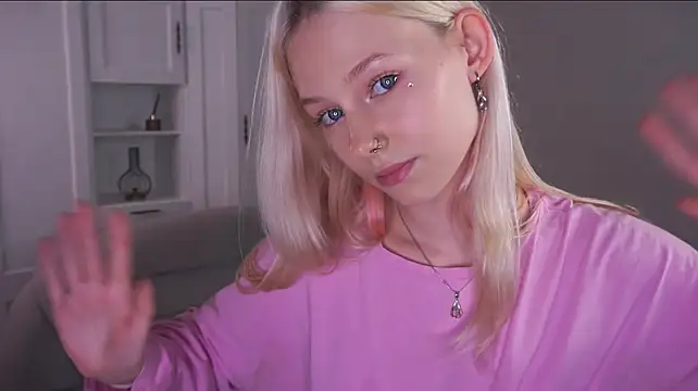 CorrieJust Live XXX-chat