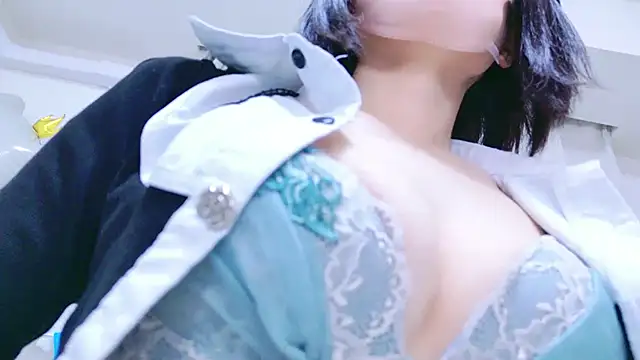 Im_Yu-na live XXX chat