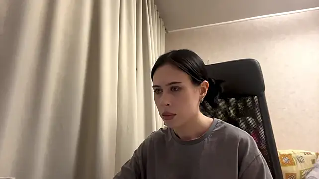 AteEtonian's Live Chat Room