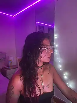 SamathaMay live XXX chat