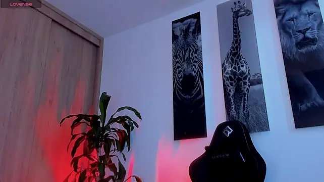 Chatroom XXX en direct de Santos_ramirez1