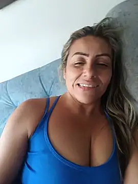 maynor_1998 Live XXX Chat