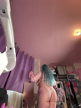 Chat XXX en directo de KawaiiKiki_247