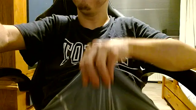 Онлайн чат XXX cuteboy00900