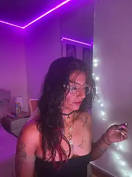 SamathaMay live XXX chat