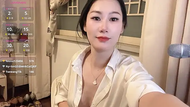 Chat +18 de MuMu_20 ao vivo