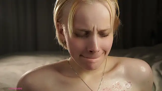 צ'אט XXX בשידור חי של KirstinMcgeady