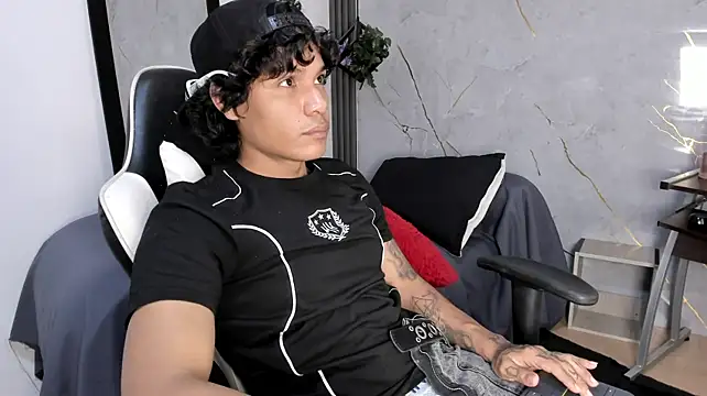 Živý XXX chat MaximilianRoth