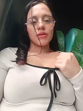 צ'אט XXX בשידור חי של Luna_Rose1