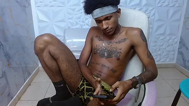 Chat XXX ao vivo de ManSant