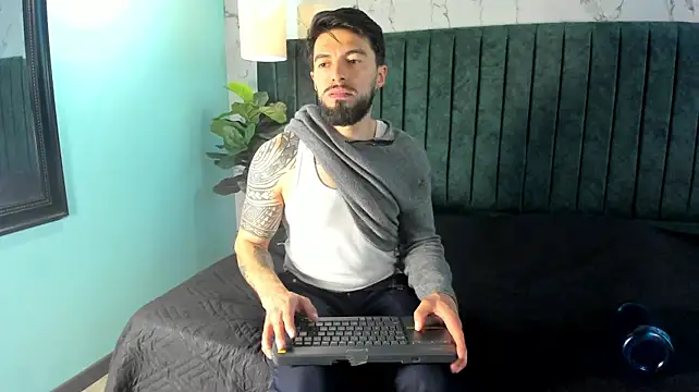 Chatroom XXX en direct de Liam_ashford