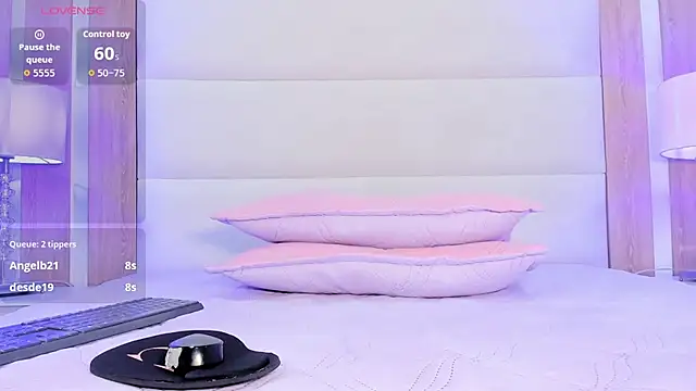 Evaa_Martinez: онлайн-секс-чат