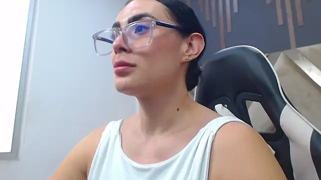 XXX chat uživo modela MartinaaFit